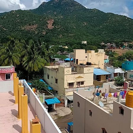 Sathya Guest House Tiruvannāmalai Esterno foto