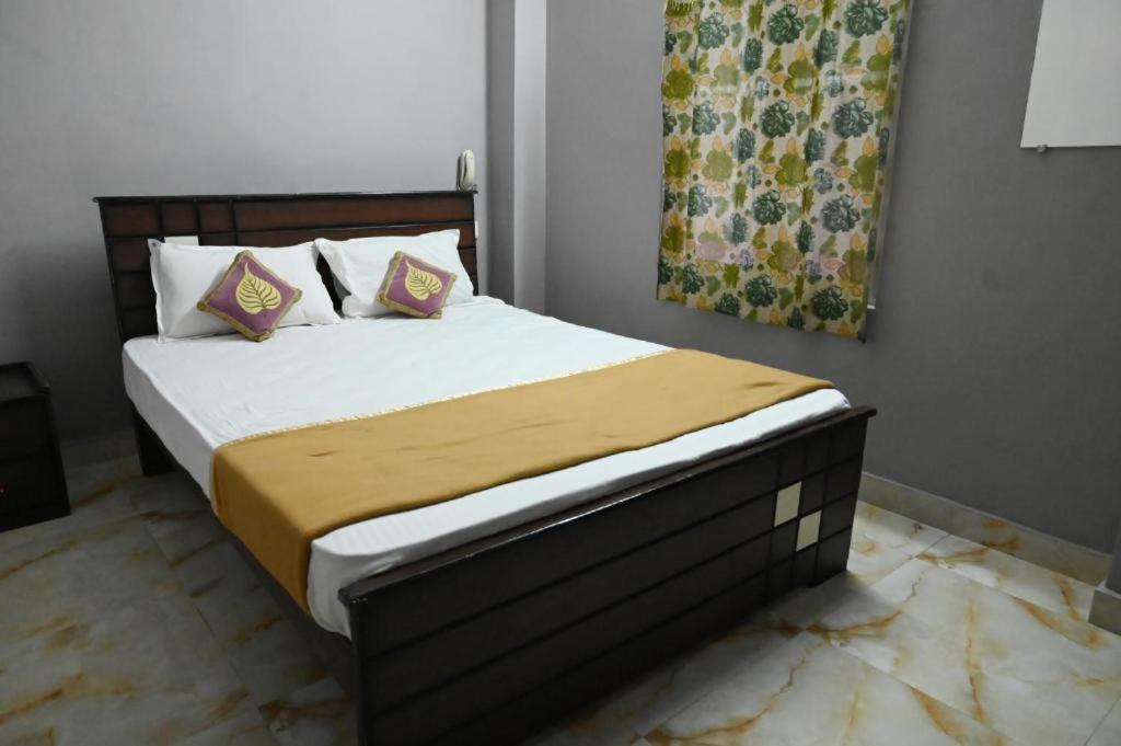 Sathya Guest House Tiruvannāmalai Esterno foto